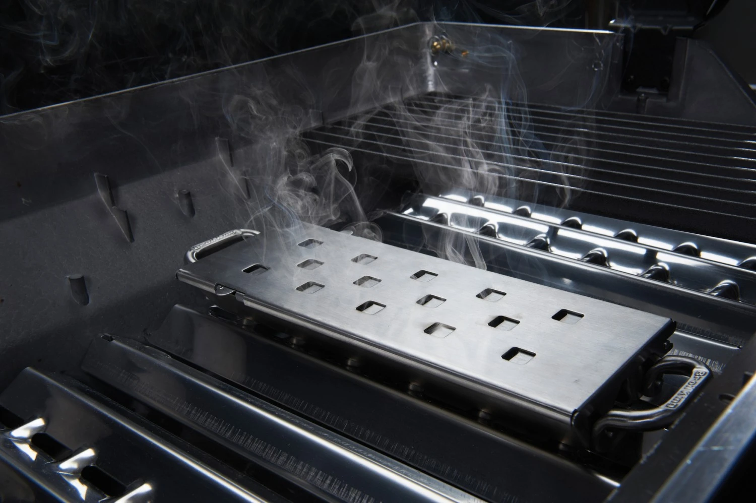 Broil King Räucherbox Premium, Regulierbar – Bild 2