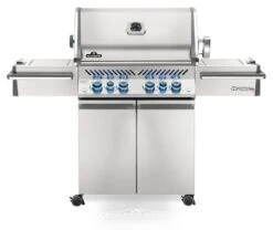 Napoleon Prestige Pro 500-3 Edelstahl Gasgrill Inkl. Drehspieß - Modell 2023 - SMART Deal Inkl. Grillfürst Grill Control