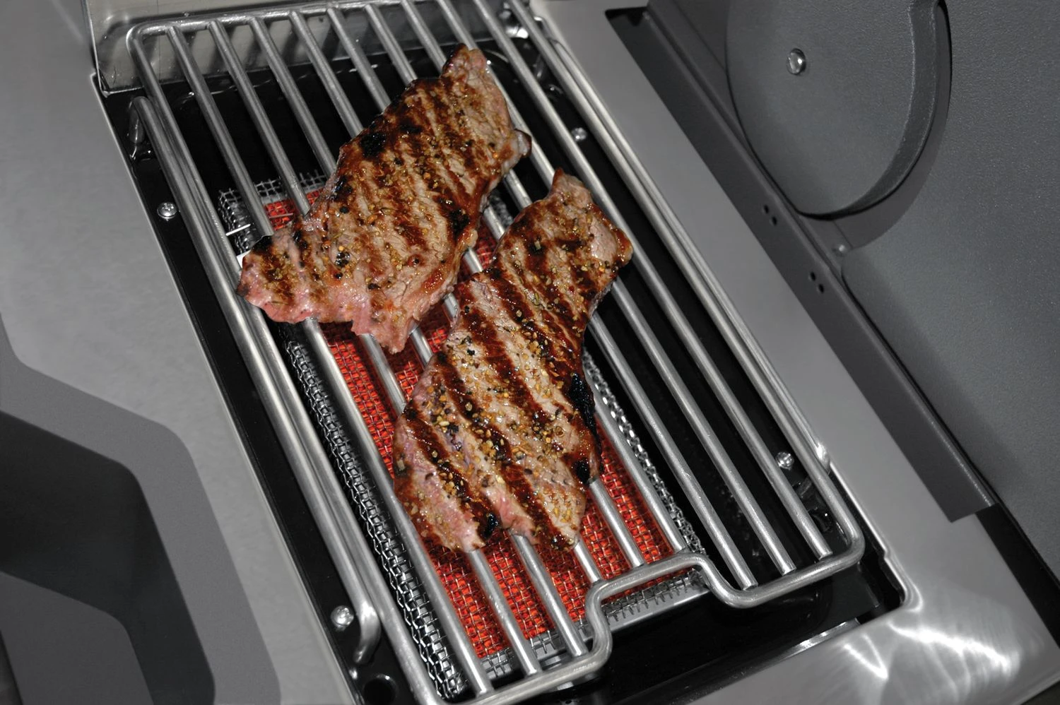 Napoleon Prestige Pro 500-3 Edelstahl Gasgrill Inkl. Drehspieß - Modell 2023 – Bild 7