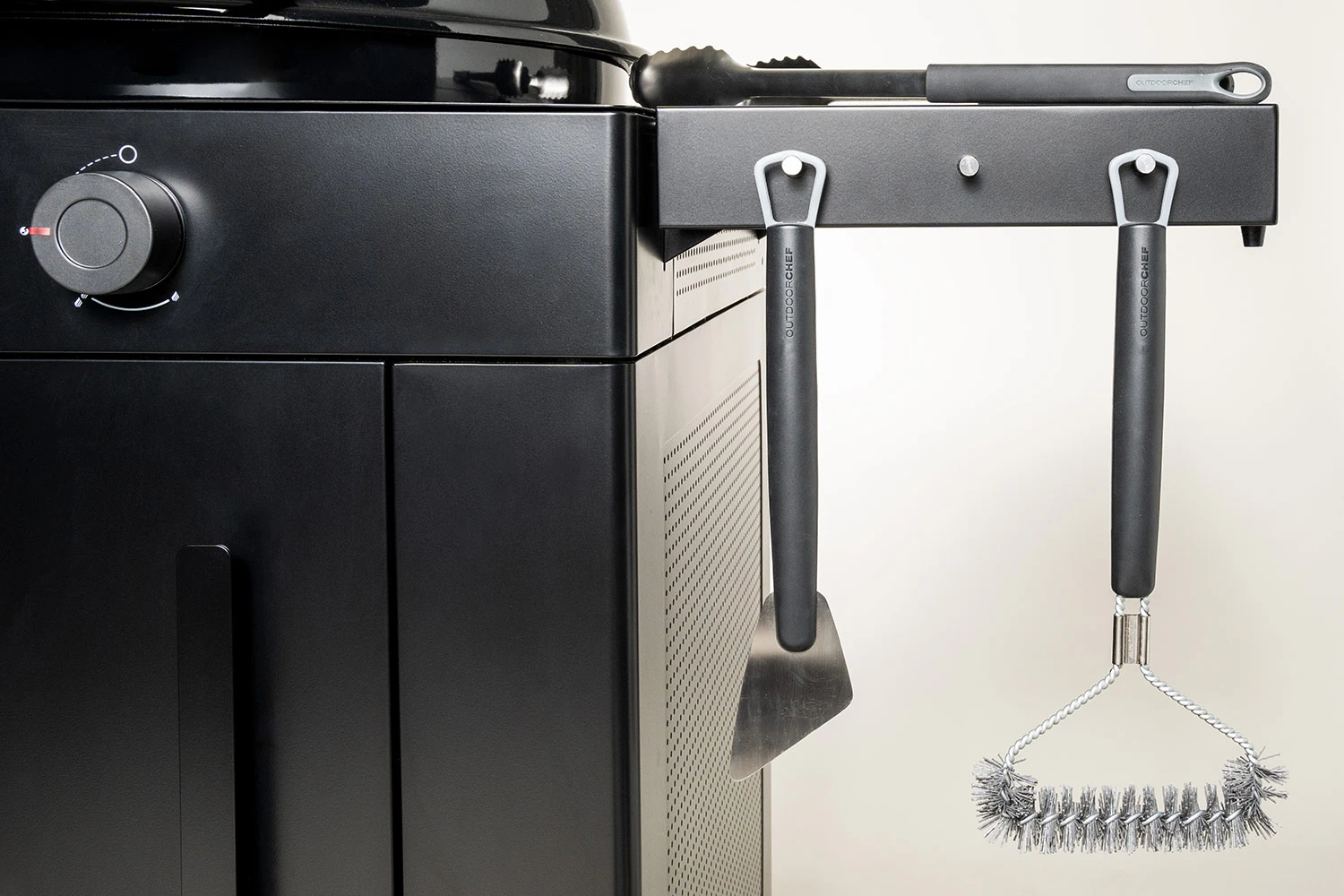 Outdoorchef Gas Kugelgrill Arosa 570 G Evo Black Style – Bild 3